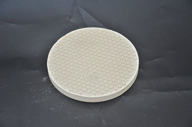 Tấm Gạch Nén Honeycomb Plate Cordierite Đối với Lò Nướng Khí gas φ 50 * 13mm