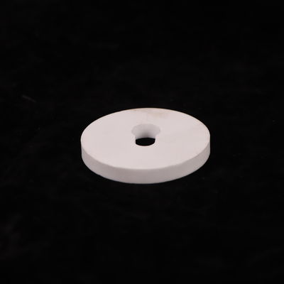 Gốm nhôm bền lâu với hằng số điện áp 9,6 và tỷ lệ Poisson 0,25