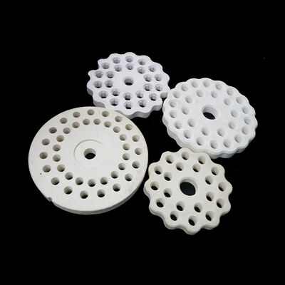 Khả năng chịu sốc nhiệt 250 Gốm Mullite Thành phần hóa học 3Al2O3 2SiO2 Độ cứng 7-8 Mohs Vật liệu công nghiệp bền