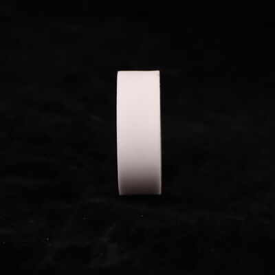 Độ bền kéo 200 đến 400 MPa gốm oxit nhôm có mô-đun Youngs 200 đến 400 GPa và độ bền nén trên 3000 MPa cho công nghiệp nặng