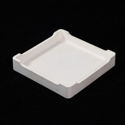 Chén chịu lửa bề mặt nhẵn đảm bảo độ bền lâu dài, thích hợp cho môi trường nung chảy thủy tinh và nung gốm.