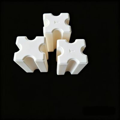 mật độ 3,75-3,9gcm3 nhôm oxit gốm có mô-đun Youngs 200-400 GPa Độ bền nén trên 3000 MPa cho các ứng dụng công nghiệp hạng nặng