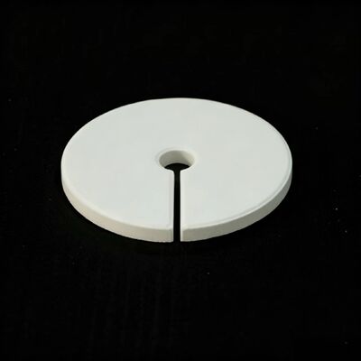 Hằng số dielectric 6 đến 7 gốm mullite với độ dẫn nhiệt 3,5 đến 4,5 W mỗi mét Kelvin Hoạt động ở 1400 độ C