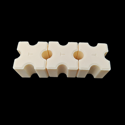 Sức mạnh nén vượt quá 3000 MPa Alumina gốm cung cấp độ cứng tuyệt vời và ổn định nhiệt cho kỹ thuật