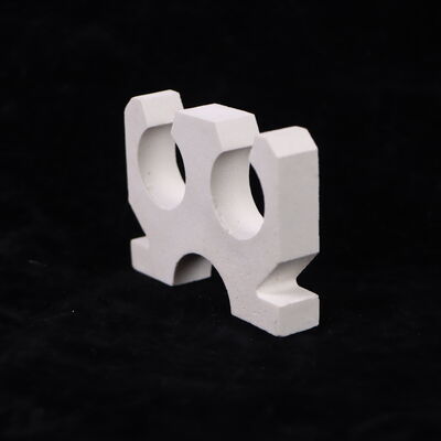 Độ bền kéo 200 đến 400 MPa Các sản phẩm gốm nhôm có độ dẫn nhiệt từ 25 đến 35 W mỗi mét Kelvin Được thiết kế cho các mục đích kỹ thuật