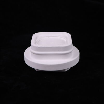 Gốm cách nhiệt Mullite có độ cứng 7 đến 8 Mohs, với thành phần hóa học 3Al2O3 2SiO2, thích hợp cho môi trường nhiệt độ cao