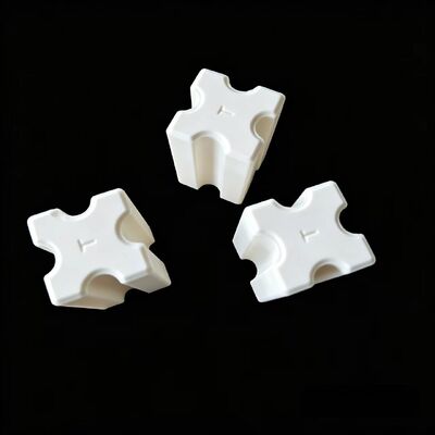 mật độ 3,75-3,9gcm3 nhôm oxit gốm có mô-đun Youngs 200-400 GPa Độ bền nén trên 3000 MPa cho các ứng dụng công nghiệp hạng nặng